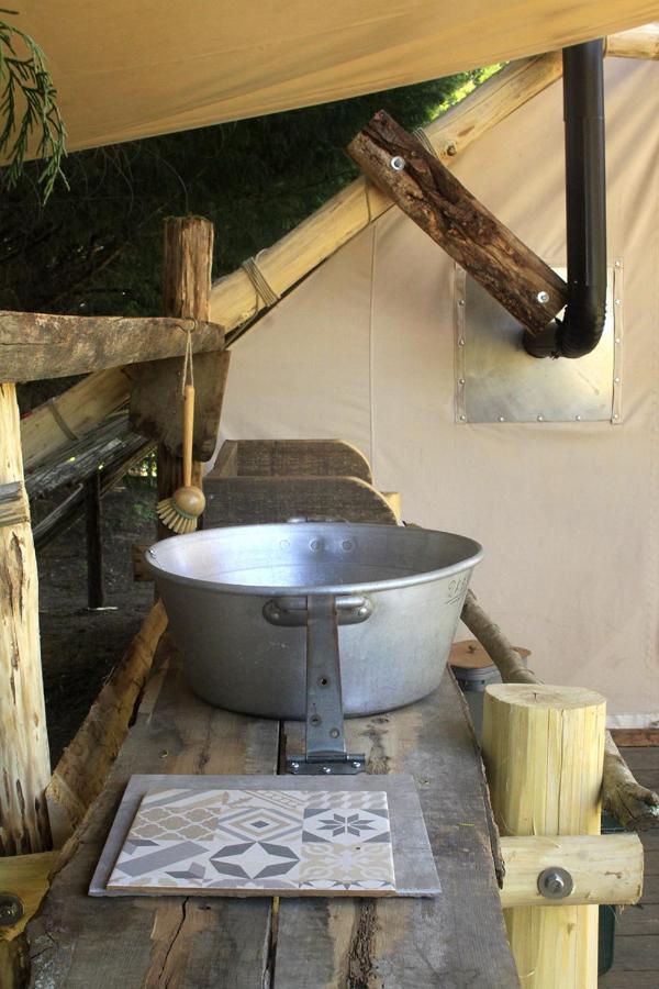 Tente Trappeur Ada, Au Jardin De La Vouivre Saint-Vincent-en-Bresse Zewnętrze zdjęcie